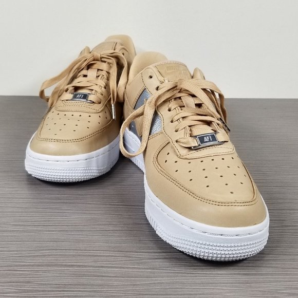 Nike Air Force 1 '07 SE Low Top Beige/Metallic Silver Women's Size 6.5 US / 37.5 - Picture 4 of 10